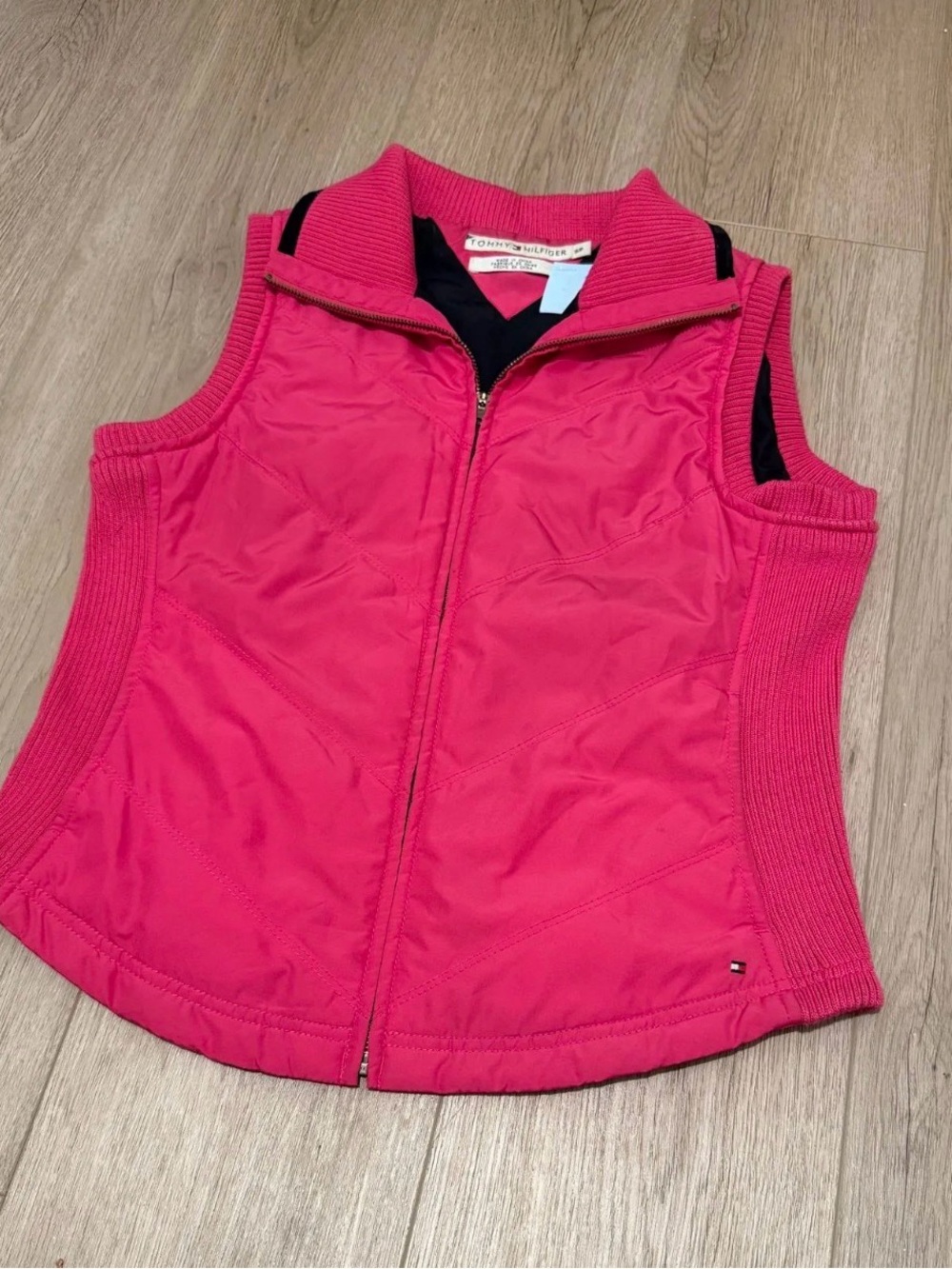 Tommy Hilfiger vintage Women's Hot Pink Quilted Vest